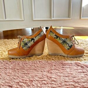 Matiko Tan leather Wedge Shoes for Women